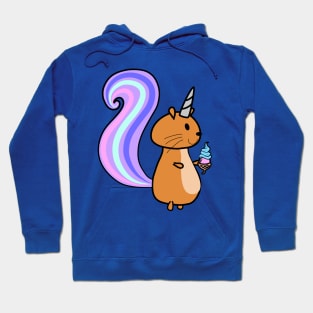 Einhörnchen mit Acorn Eiscreme Hoodie